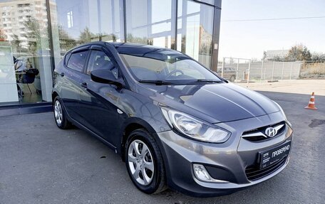 Hyundai Solaris II рестайлинг, 2012 год, 1 006 000 рублей, 3 фотография