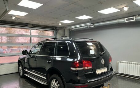 Volkswagen Touareg III, 2005 год, 950 000 рублей, 5 фотография