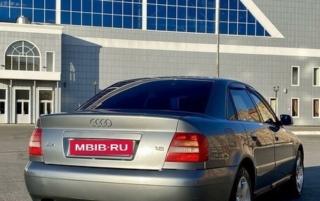 Audi A4, 1999 год, 389 000 рублей, 18 фотография