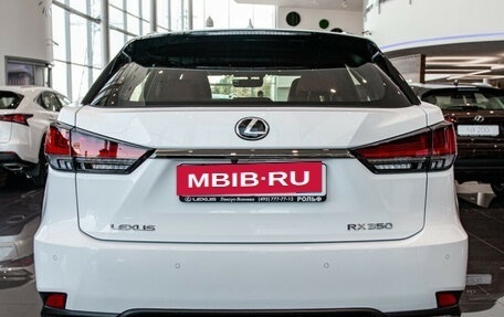 Lexus RX IV рестайлинг, 2022 год, 8 990 000 рублей, 15 фотография