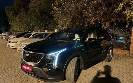 Cadillac XT4 I, 2022 год, 3 950 000 рублей, 1 фотография