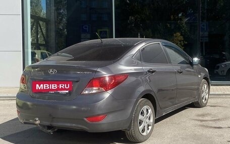 Hyundai Solaris II рестайлинг, 2013 год, 690 000 рублей, 5 фотография