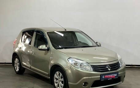 Renault Sandero I, 2011 год, 650 000 рублей, 3 фотография