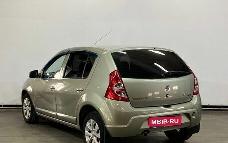 Renault Sandero I, 2011 год, 650 000 рублей, 7 фотография