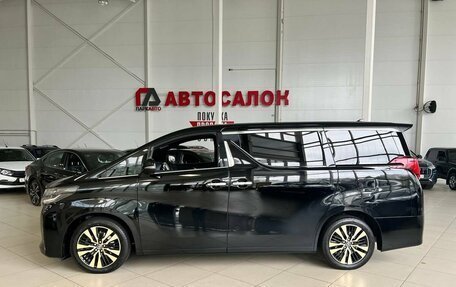 Toyota Alphard III, 2018 год, 4 390 000 рублей, 2 фотография