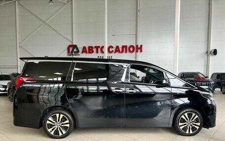 Toyota Alphard III, 2018 год, 4 390 000 рублей, 14 фотография