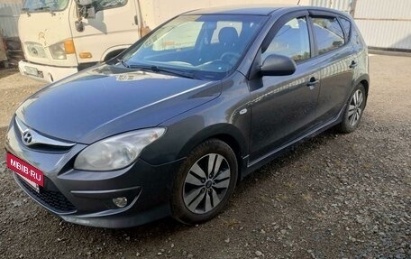 Hyundai i30 I, 2011 год, 800 000 рублей, 4 фотография