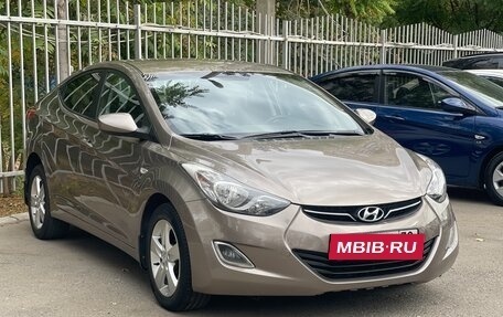 Hyundai Elantra V, 2011 год, 950 000 рублей, 7 фотография