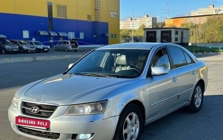 Hyundai Sonata VI, 2005 год, 410 000 рублей, 2 фотография