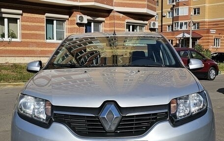 Renault Logan II, 2014 год, 670 000 рублей, 1 фотография