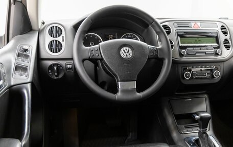 Volkswagen Tiguan I, 2010 год, 1 348 000 рублей, 24 фотография