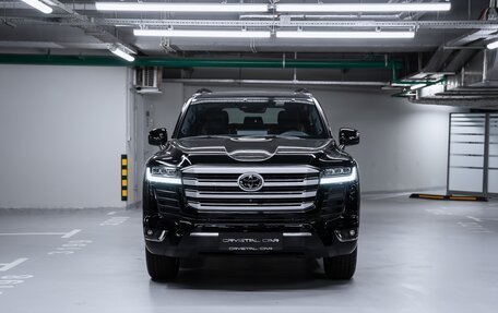 Toyota Land Cruiser, 2024 год, 14 000 000 рублей, 4 фотография