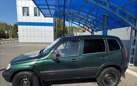 Chevrolet Niva I рестайлинг, 2005 год, 295 000 рублей, 2 фотография