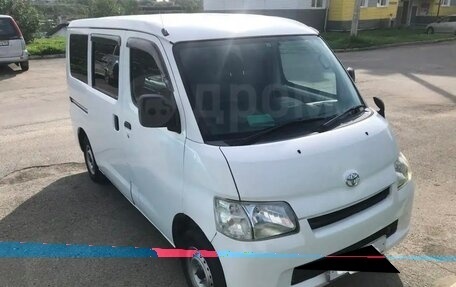 Toyota Town Ace IV, 2009 год, 770 000 рублей, 2 фотография