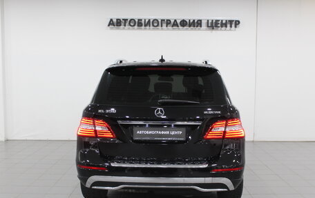 Mercedes-Benz M-Класс, 2015 год, 2 490 000 рублей, 5 фотография