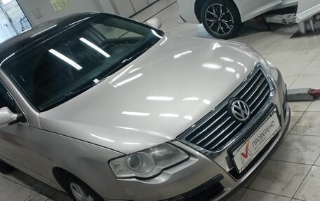 Volkswagen Passat B6, 2005 год, 340 000 рублей, 2 фотография