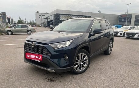 Toyota RAV4, 2019 год, 3 152 000 рублей, 4 фотография