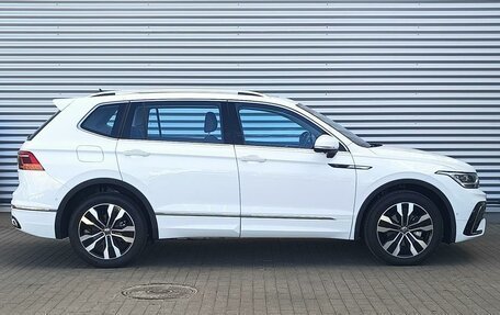 Volkswagen Tiguan II, 2023 год, 5 350 000 рублей, 4 фотография