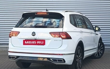 Volkswagen Tiguan II, 2023 год, 5 350 000 рублей, 8 фотография