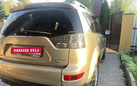 Mitsubishi Outlander III рестайлинг 3, 2007 год, 900 000 рублей, 6 фотография