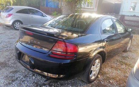 Dodge Stratus II, 2002 год, 180 000 рублей, 2 фотография