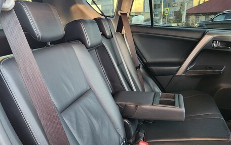 Toyota RAV4, 2013 год, 2 399 000 рублей, 3 фотография