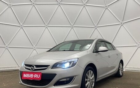 Opel Astra J, 2013 год, 800 000 рублей, 1 фотография