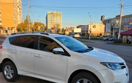 Toyota RAV4, 2013 год, 2 399 000 рублей, 13 фотография