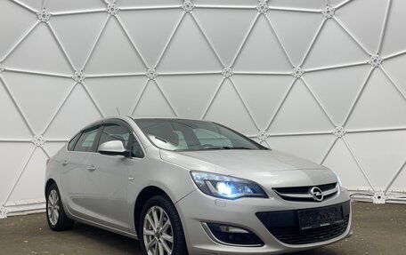 Opel Astra J, 2013 год, 800 000 рублей, 3 фотография