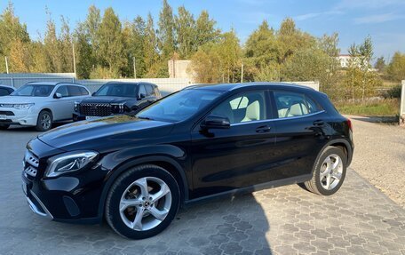 Mercedes-Benz GLA, 2019 год, 3 300 000 рублей, 5 фотография