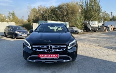 Mercedes-Benz GLA, 2019 год, 3 300 000 рублей, 4 фотография