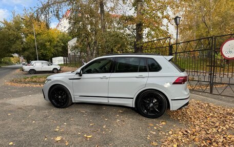 Volkswagen Tiguan II, 2021 год, 5 550 000 рублей, 4 фотография