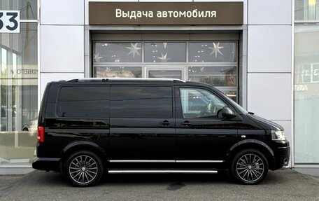 Volkswagen Multivan T5, 2013 год, 2 830 000 рублей, 4 фотография