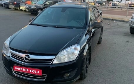 Opel Astra H, 2011 год, 750 000 рублей, 1 фотография