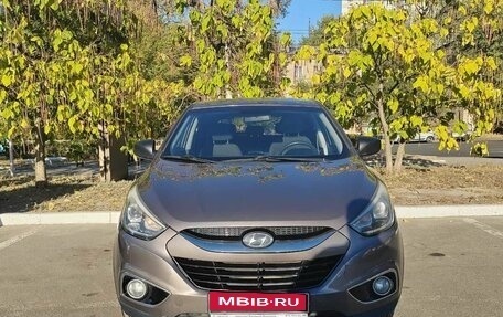 Hyundai ix35 I рестайлинг, 2013 год, 1 571 000 рублей, 2 фотография