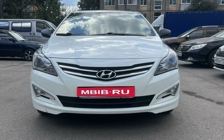 Hyundai Solaris II рестайлинг, 2014 год, 850 000 рублей, 1 фотография