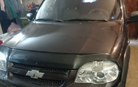 Chevrolet Niva I рестайлинг, 2012 год, 540 000 рублей, 4 фотография