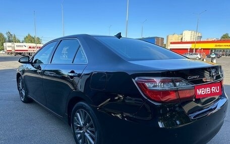 Toyota Camry, 2017 год, 2 170 000 рублей, 4 фотография