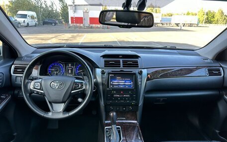 Toyota Camry, 2017 год, 2 170 000 рублей, 16 фотография