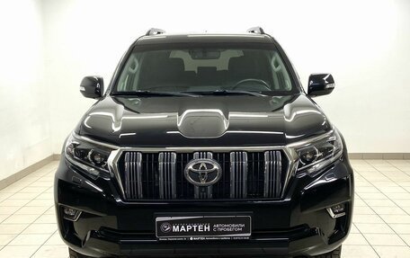 Toyota Land Cruiser Prado 150 рестайлинг 2, 2018 год, 5 995 000 рублей, 2 фотография