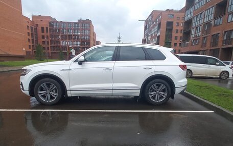 Volkswagen Touareg III, 2021 год, 7 600 000 рублей, 4 фотография