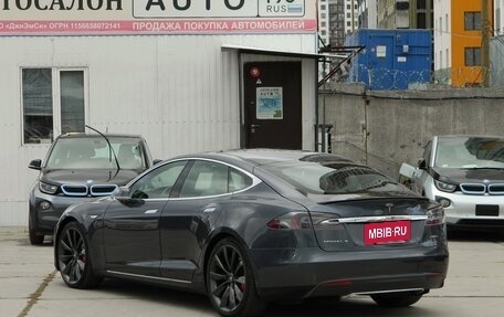 Tesla Model S I, 2014 год, 2 739 196 рублей, 28 фотография