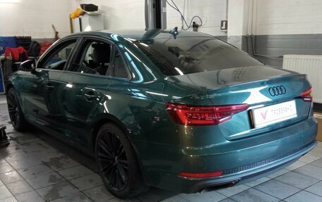 Audi A4, 2018 год, 2 415 000 рублей, 4 фотография