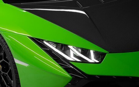 Lamborghini Huracán, 2024 год, 44 000 000 рублей, 8 фотография