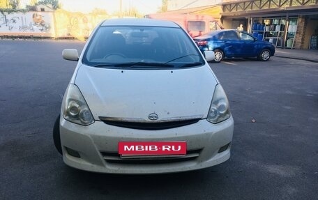 Toyota Wish II, 2005 год, 900 000 рублей, 7 фотография