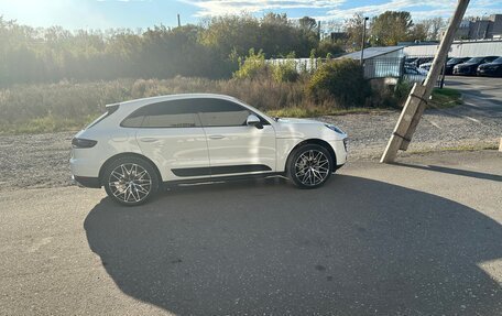 Porsche Macan I рестайлинг, 2014 год, 3 990 000 рублей, 2 фотография