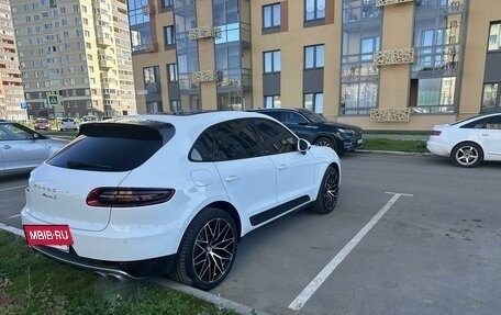 Porsche Macan I рестайлинг, 2014 год, 3 990 000 рублей, 4 фотография