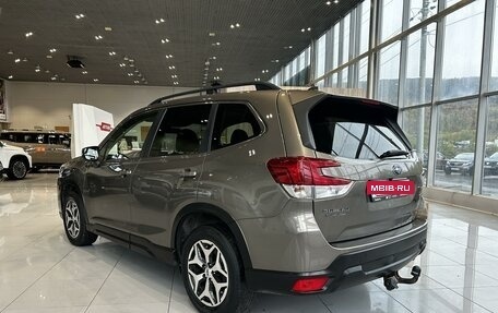 Subaru Forester, 2018 год, 2 950 000 рублей, 3 фотография