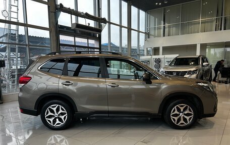 Subaru Forester, 2018 год, 2 950 000 рублей, 6 фотография