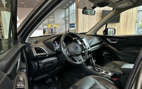 Subaru Forester, 2018 год, 2 950 000 рублей, 9 фотография